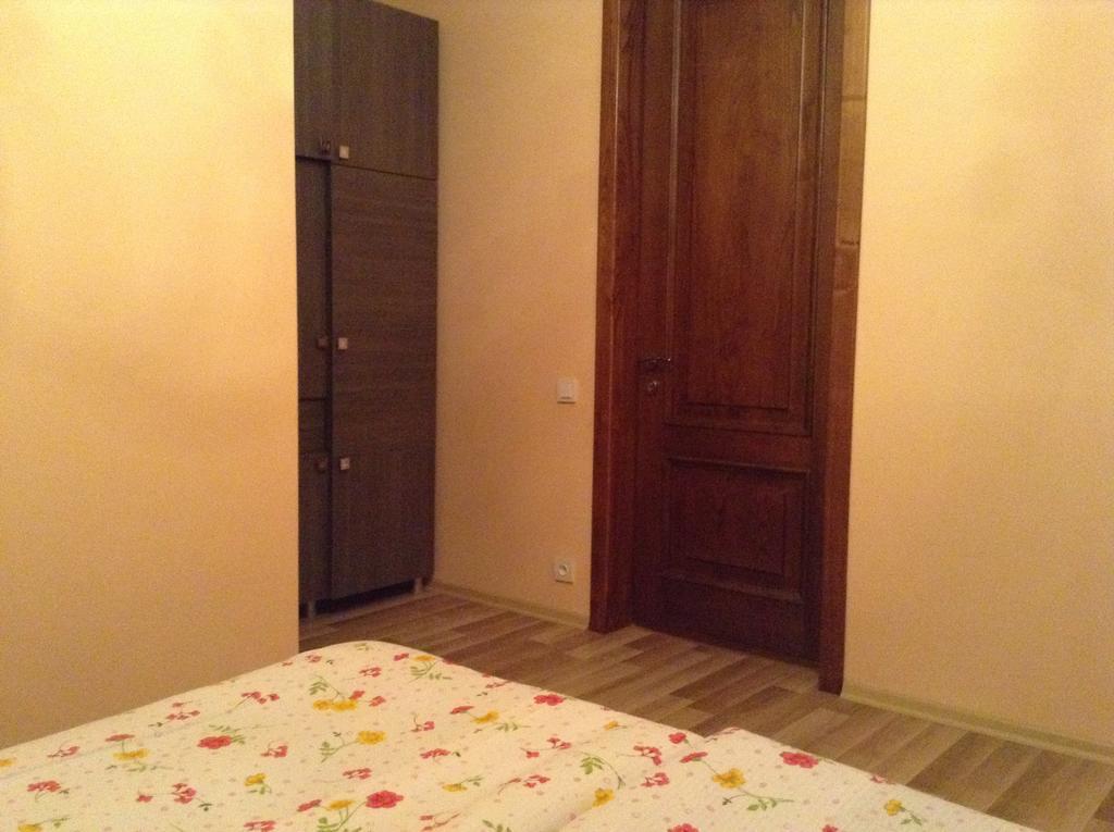 Lasha Guest House Makhinjauri Rum bild